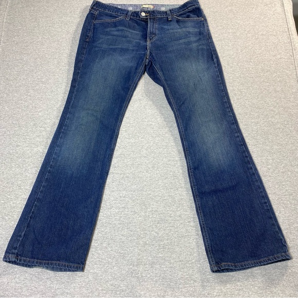 Levi's Denim - Levi's Women's Boot Cut Jeans - Dark Blue